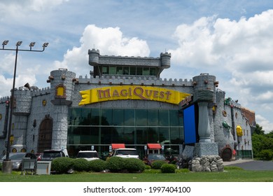 Pigeon Forge, Tennessee, US - June 25, 2021: Magicquest Building Is In The Shape Of A Large Castle With Battlements And Is The Home Of An Indoor Amusement Arcade And Interactive Treasure Hunt Game