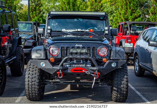 Pigeon Forge, TN - August 25, 2017: Modified Off\
Road Jeep Wrangler Rubicon Unlimited JK Soft Top at a local\
enthusiast rally.