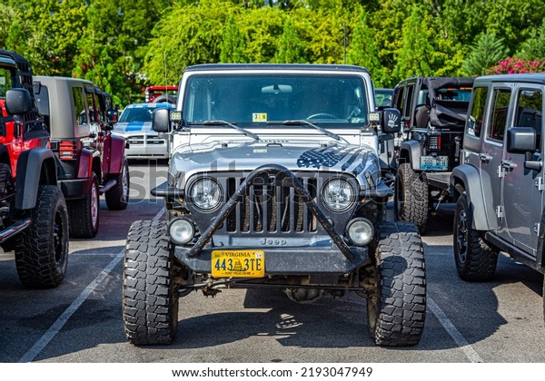 Pigeon Forge, TN -\
August 25, 2017: Modified Jeep Wrangler Sport TJ Hardtop at a local\
enthusiast rally.