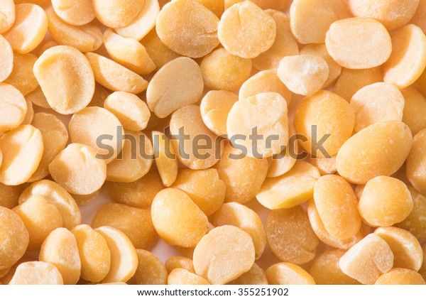 Pigeon pea split
isolated on white
background