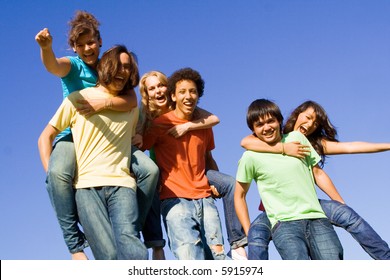 625 Latino african american teens Stock Photos, Images & Photography ...