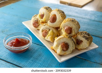 Pigs In A Puff Pastry Blanket