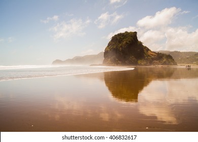 Piha Beach