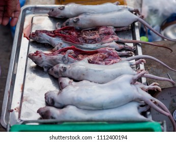 Pile Of Bandicoot Rats Was Ripped Up The Internal Organs Such As See. Colon, Liver And Heart, Put It In A Clear Plastic Bag Sold In The Market.