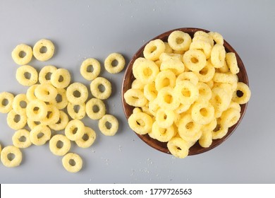Pile of Cheese crispy Corn ring snack	

