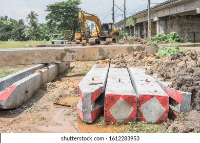 Pile Electric Concrete Poles Placing On Stock Photo 1612283953 ...