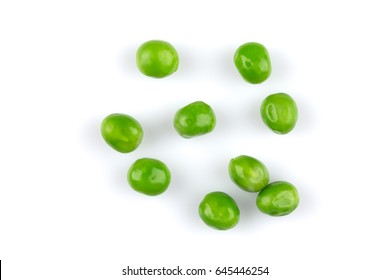 Pile of green wet pea isolated on white background