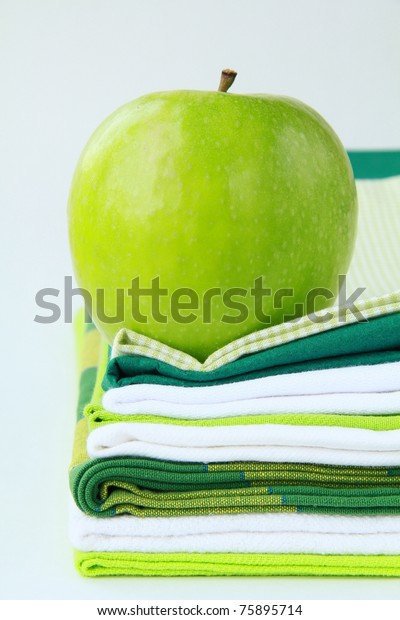 apple green kitchen towels