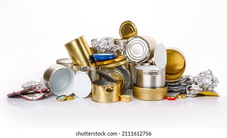 Pile Of Separate Collected Metal Garbage. Iron Stuff For Recycle On White Background. Eco Friendly Concept. Recyclable Metal Waste: Tin Cans, Foil, Steel Covers. Zero Waste Concept. Save The Planet