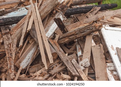 Pile Of Small Pieces Of Scrap Wood