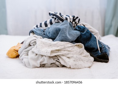 2,782 Unfold cloth Images, Stock Photos & Vectors | Shutterstock