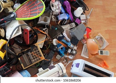 Pile Of Used Electronic And Housewares Waste Division Broken Or Damage, For Reuse And Recycle