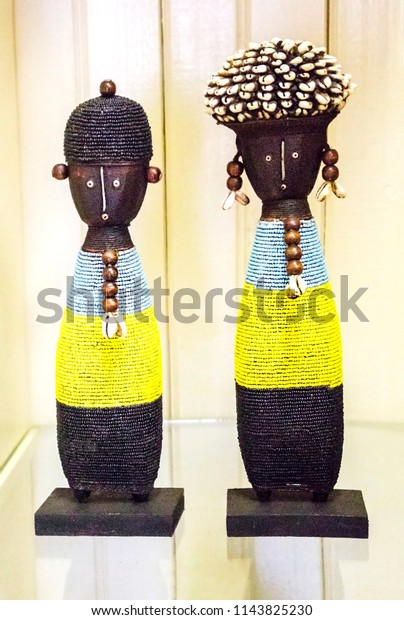 african wooden dolls