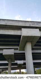 the pillar of elevated expressway
