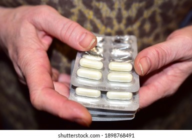 5 612 Viagra Pills Images Stock Photos Vectors Shutterstock