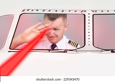 pilot blinded by laser beam