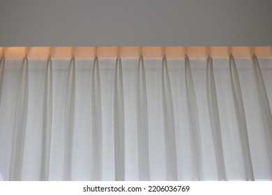 Pinch pleat sheer curtain and cove Light 