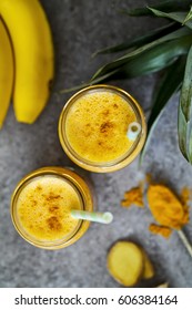 Pineapple, Carrot And Banana Smoothie With Ginger And Turmeric