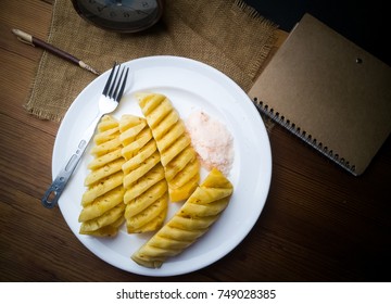 Pineapple chopped