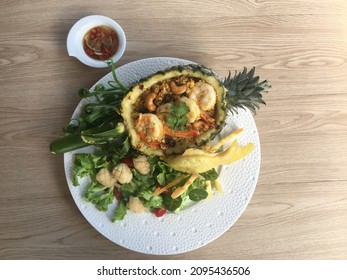 Pineapple Fried Rice With Salad