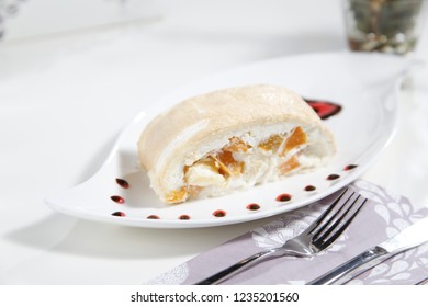 Pineapple And Peach Pavlova