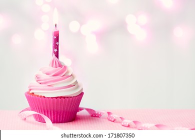 Pink birthday cupcake 