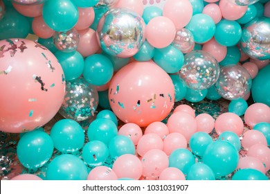 pink and mint balloons photo wall birthday decoration