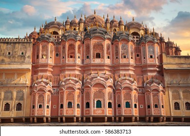 Pink Palace Jaipur - Hawa Mahal. India, Rajasthan