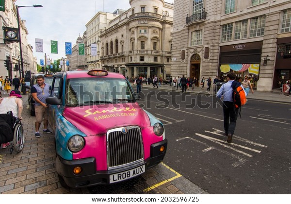 Pink Taxi in London, August\
2017