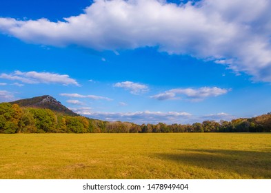 Pinnacle Mountain State Park In Arkansas State.