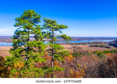 Pinnacle Mountain State Park. Arkansas Stete Of US.