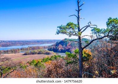 Pinnacle Mountain State Park. Arkansas Stete Of US.