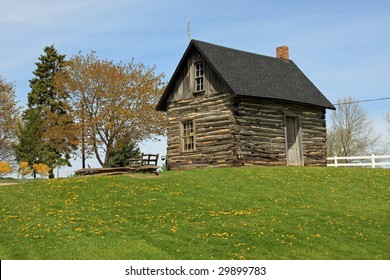 Early Settlers Cabin Images Stock Photos Vectors Shutterstock