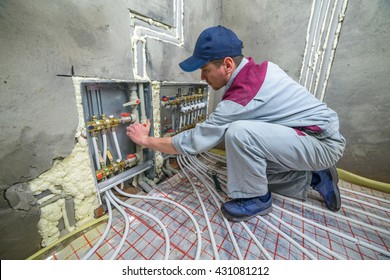 Pipefitter Installing System Of Heating