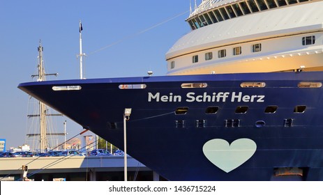 Ocean Schiff Stock Photos Images Photography Shutterstock