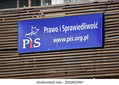 PIS (Prawo I Sprawiedliwosc, Law And Justice) Party Headquarter, Logo On The Facade. WARSAW, POLAND - AUGUST 28, 2021