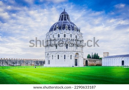 Pisa Baptistery, largest in Italy and one of the most famous examples of Romanesque architecture in the world, Tuscany travel destination.