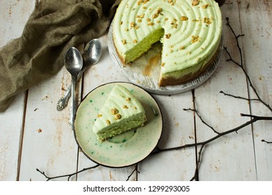 
Pistachio Cheese Cake