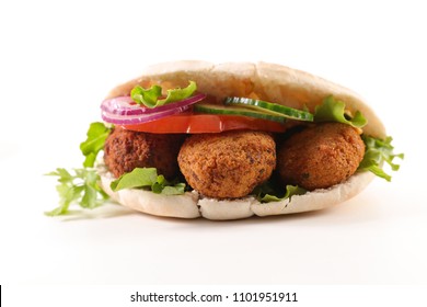 pita bread with vegetable and falafel