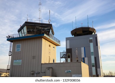 Pitt Meadows Airport, Greater Vancouver, British Columbia, Canada - March 01, 2019: Air Traffic Control Tower During A Vibrant Sunny Evening.