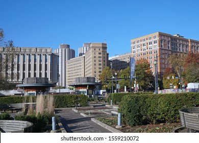 PITTSBURCH - NOVEMBER 2019:  University Of Pittsburgh Highrise Buildings Seen From Forbes Avenue.