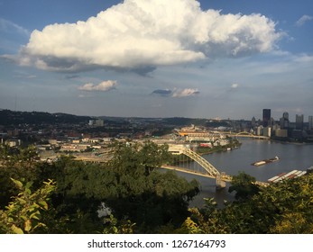 Pittsburg City Skyline  