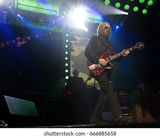 PITTSBURGH, PA June 09 - Tom Petty & The Heartbreakers perform in Pittsburgh, Friday, June 9 at PPG Paints Arena.