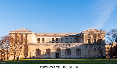 Pittsburgh, Pennsylvania, USA 12/7/19 The Alumni Concert Hall and College of Fine Arts building on the campus of Carnegie Mellon University