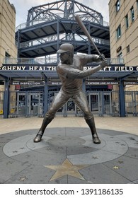 Pittsburgh, Pennsylvania / USA - July 20, 2018: The Statue Of Willie Stargell Outside PNC Park Stadium