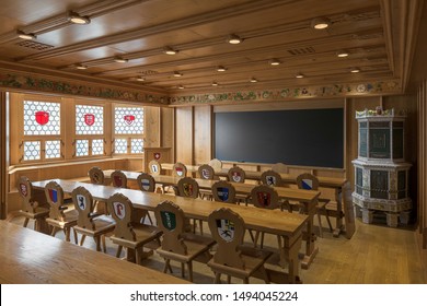 PITTSBURGH, PENNSYLVANIA/USA - JULY 30, 2019: Swiss Room in the Cathedral of Learning on the campus of the University of Pittsburgh