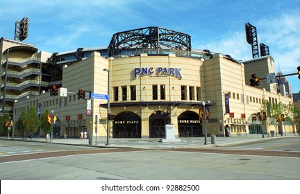 PITTSBURGH - SEPTEMBER 12: PNC Field, baseball home of the Pirates on September 12, 2001 in Pittsburgh, Pennsylvania. Opened in 2001, PNC seats 38,362 and cost $216 million.