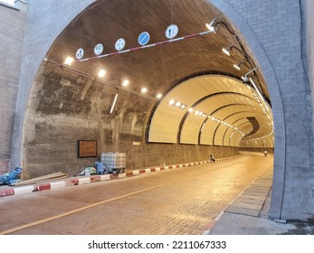 Piyamit Tunnel  Thailand Is First Car Tunnel