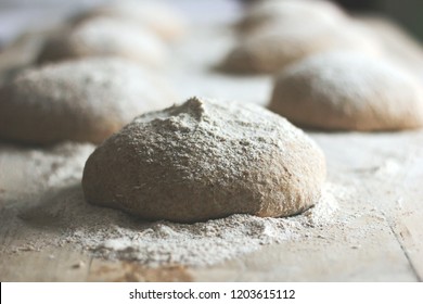 Pizza Dough, Making Pizza