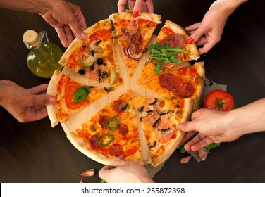 Pizza- Food With Friends